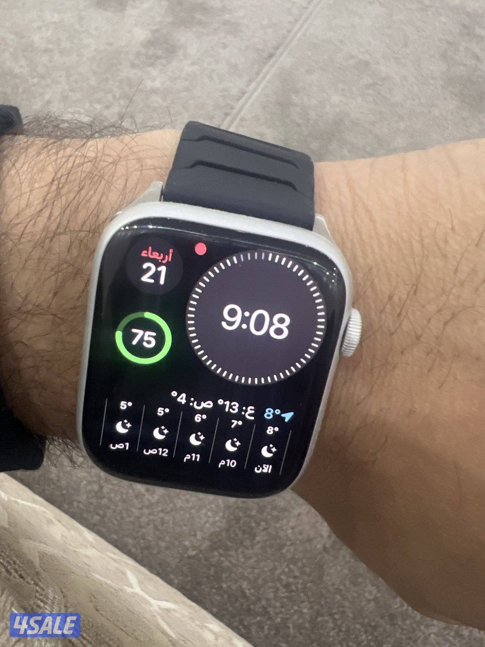 ساعة آبل الإصدار 8 شريحه2