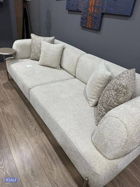 الضجيج مجمع غالرليا بوابة ٢او ٥ بجوار بوخمسين للسجاد5