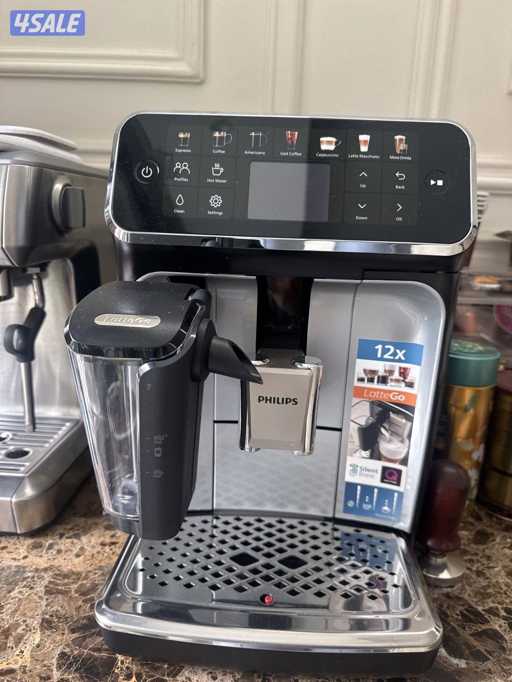 Philips 5500مكينه قهوه1