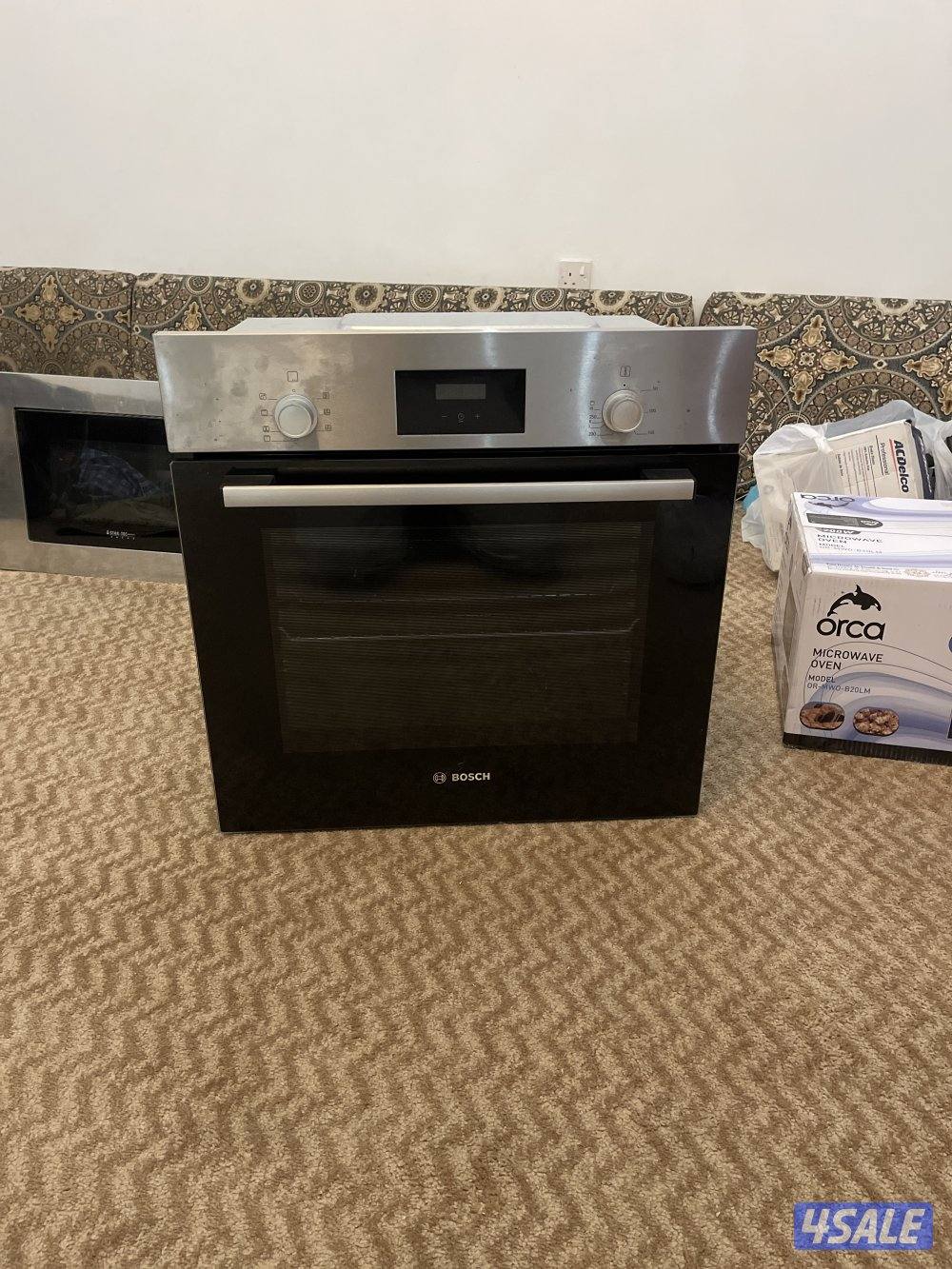 للبيع فرن ماركة بوش اصلي مقاس ٦٠/٦٠ ومكرويف0