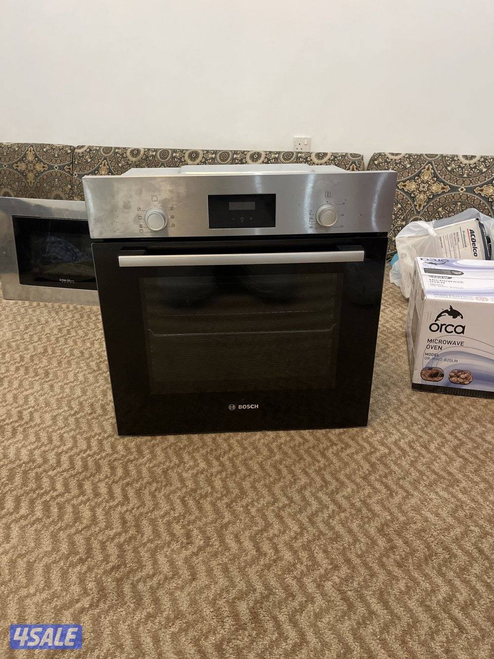 للبيع فرن ماركة بوش اصلي مقاس ٦٠/٦٠ ومكرويف1