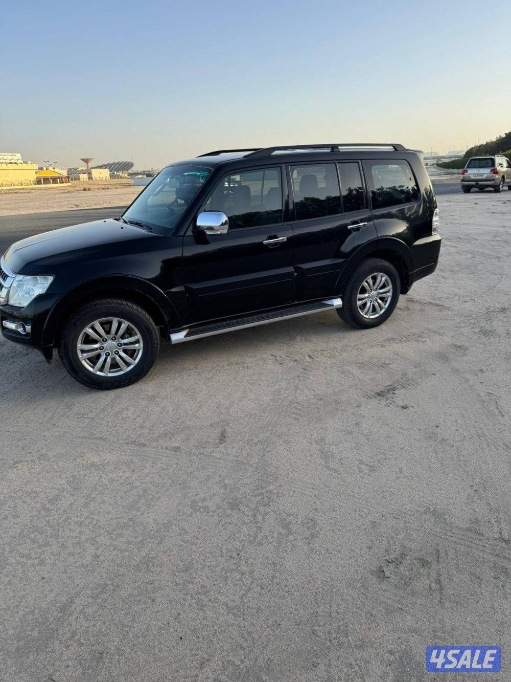 باجيرو 2017 - فل ابشن ( Rockford Edition ) 3.8v2