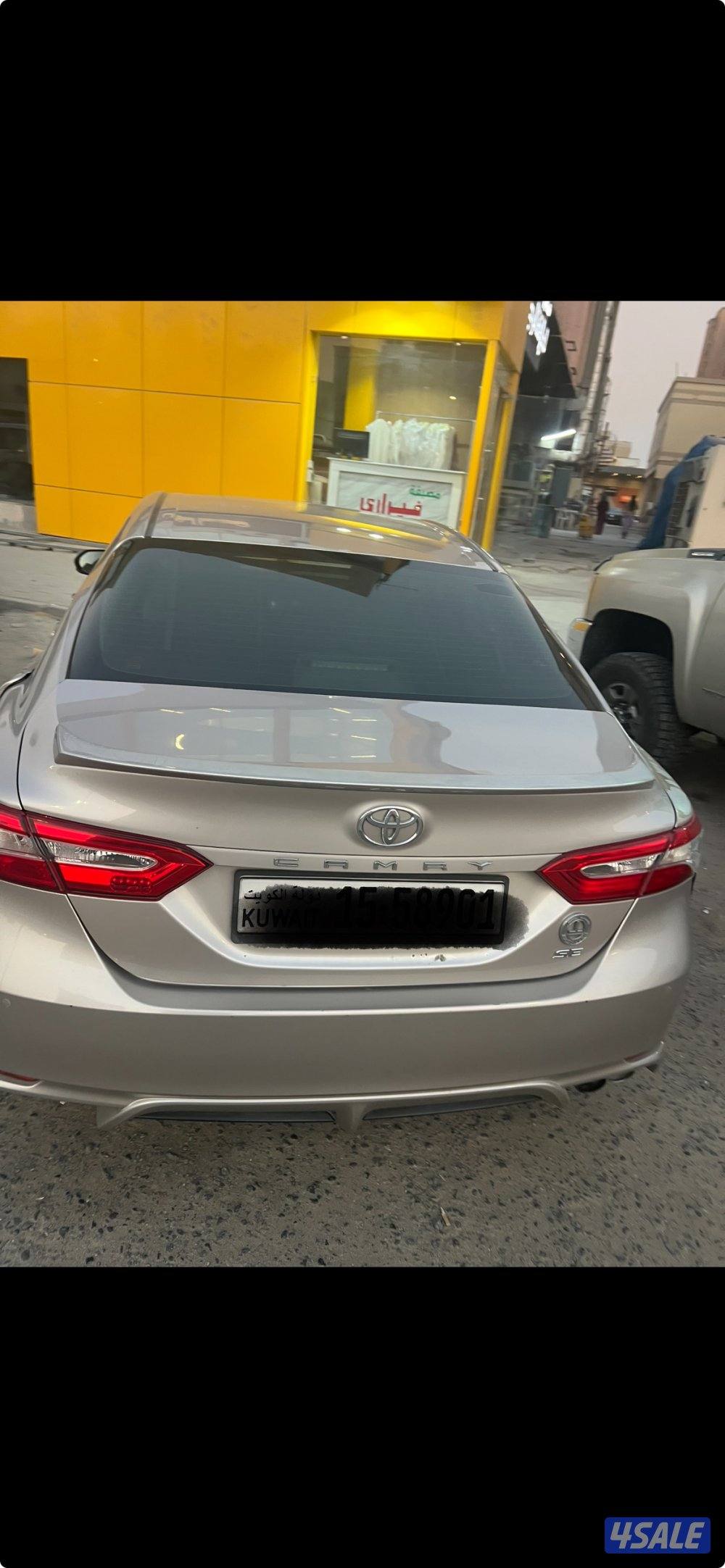 للبيع كامري 20192