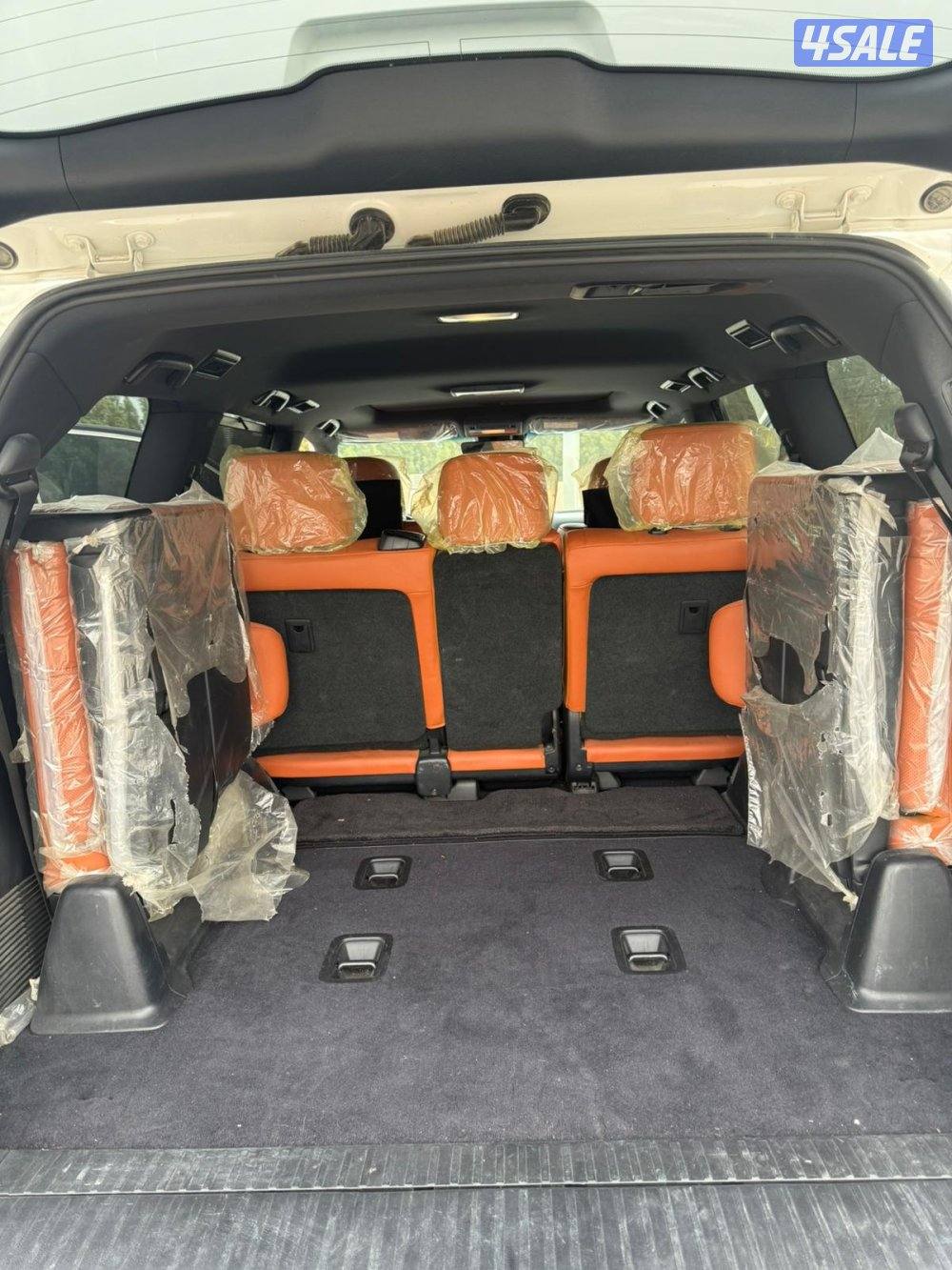 لكزس LX570 ٢٠١٦ وارد الخليج عداد ٢٣٠ ألف شرط الفحص البدي قطعتين4