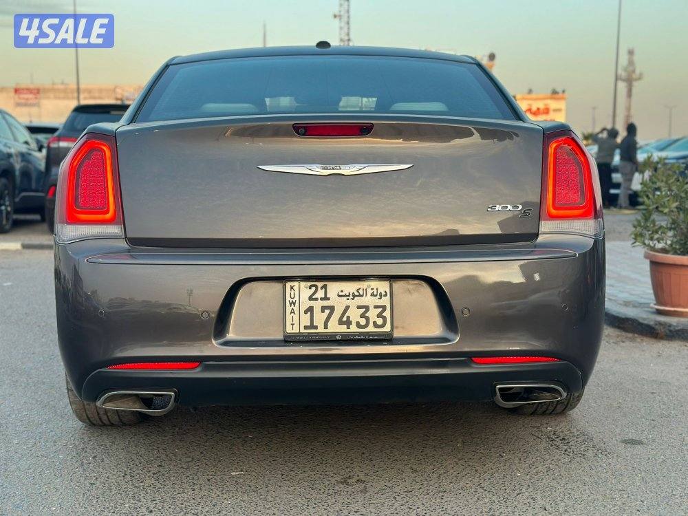 كرايسلر S300 موديل ٢٠٢١ وارد الوكاله عداد ٩١ ألف شرط الفحص3