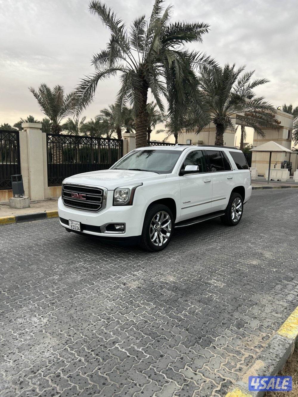 2019 GMC YUKON SLT0