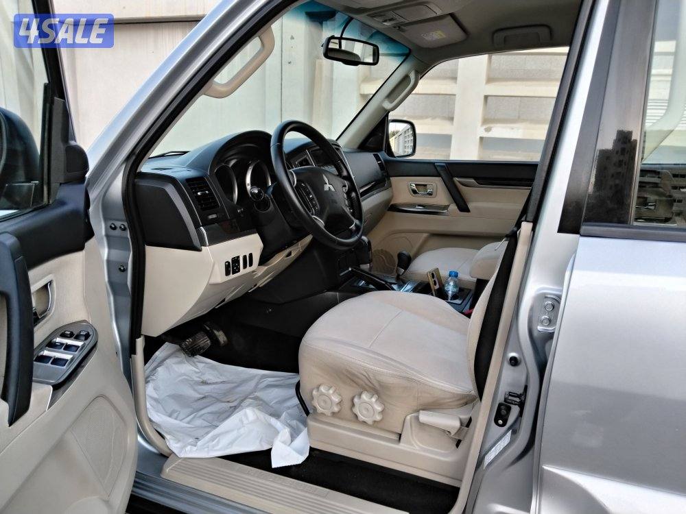 للبيع باجيرو 20155