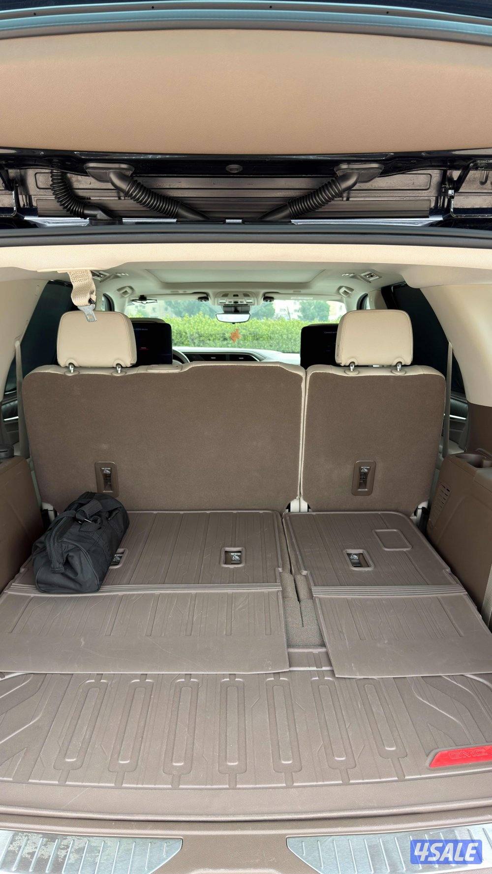 ✨ للبيع GMC يوكن دينالي 2023 بحالة الوكالة نظيف جدا ✨8