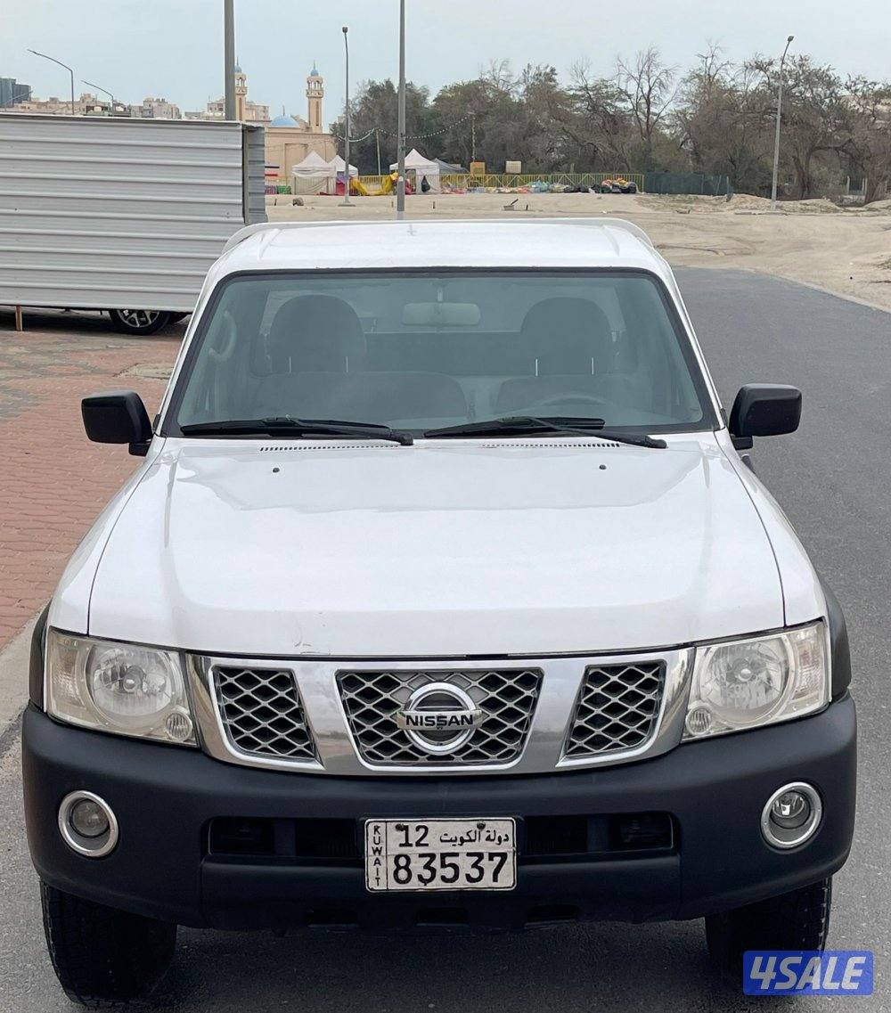 وانيت فتك موديل 2012شرط الفحص بالكامل وقمه بالنظافه الونيت3