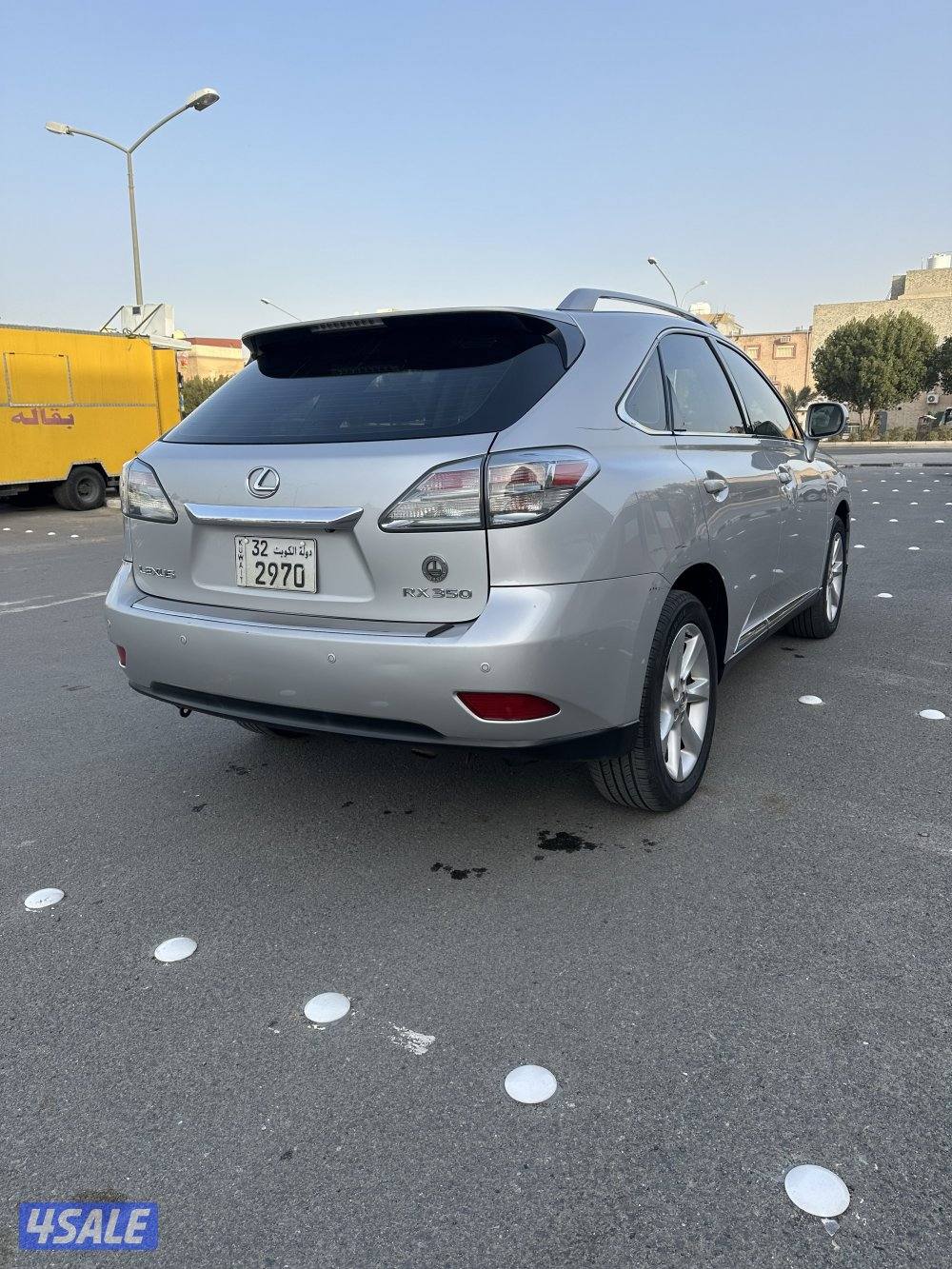 للبيع جيب لكزس RX 350 موديل ٢٠٠٩1