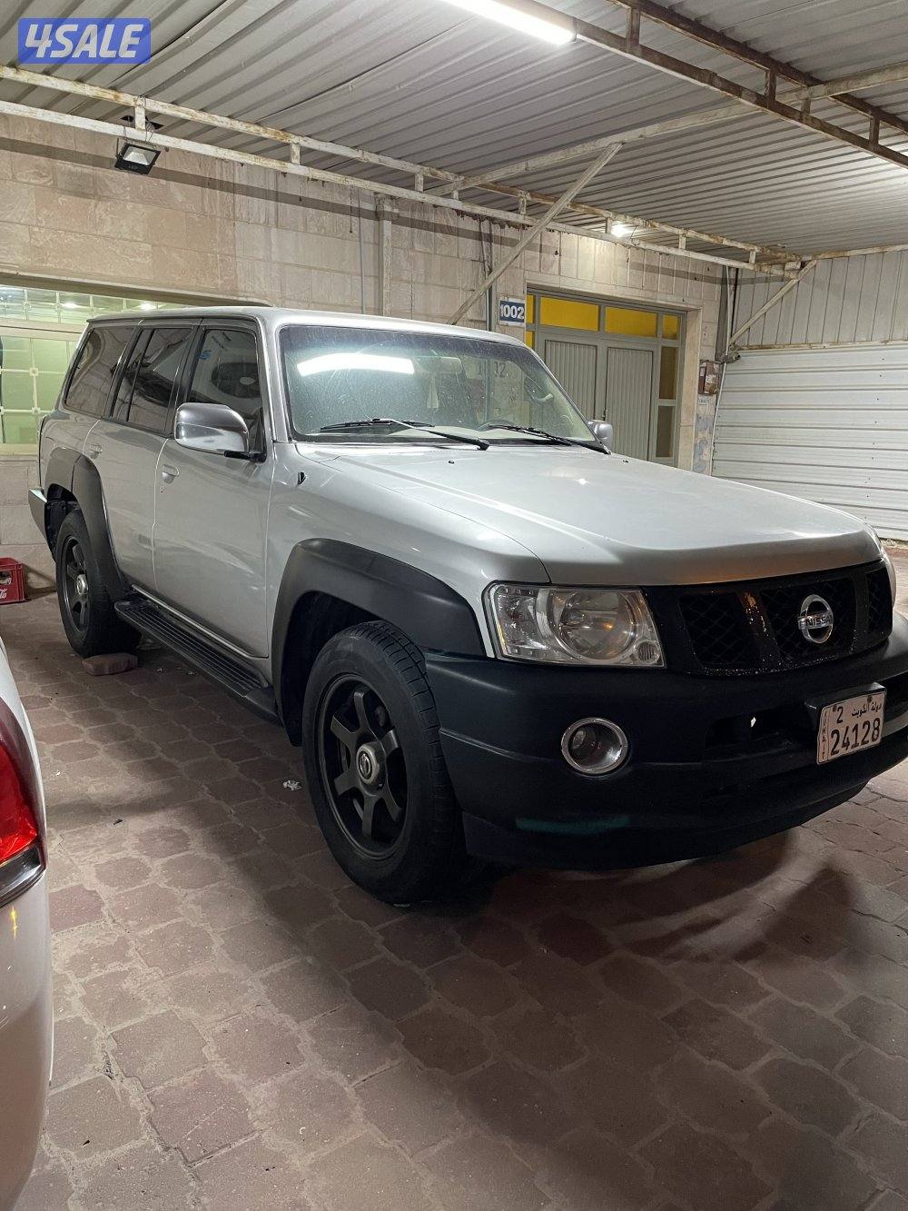 للبيع نيسان باترول فتك 2005 مكينة ال اس1