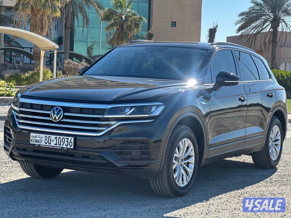 للبيع فولكس فاجن طوارق ماشي ٥٠ الف كيلو1