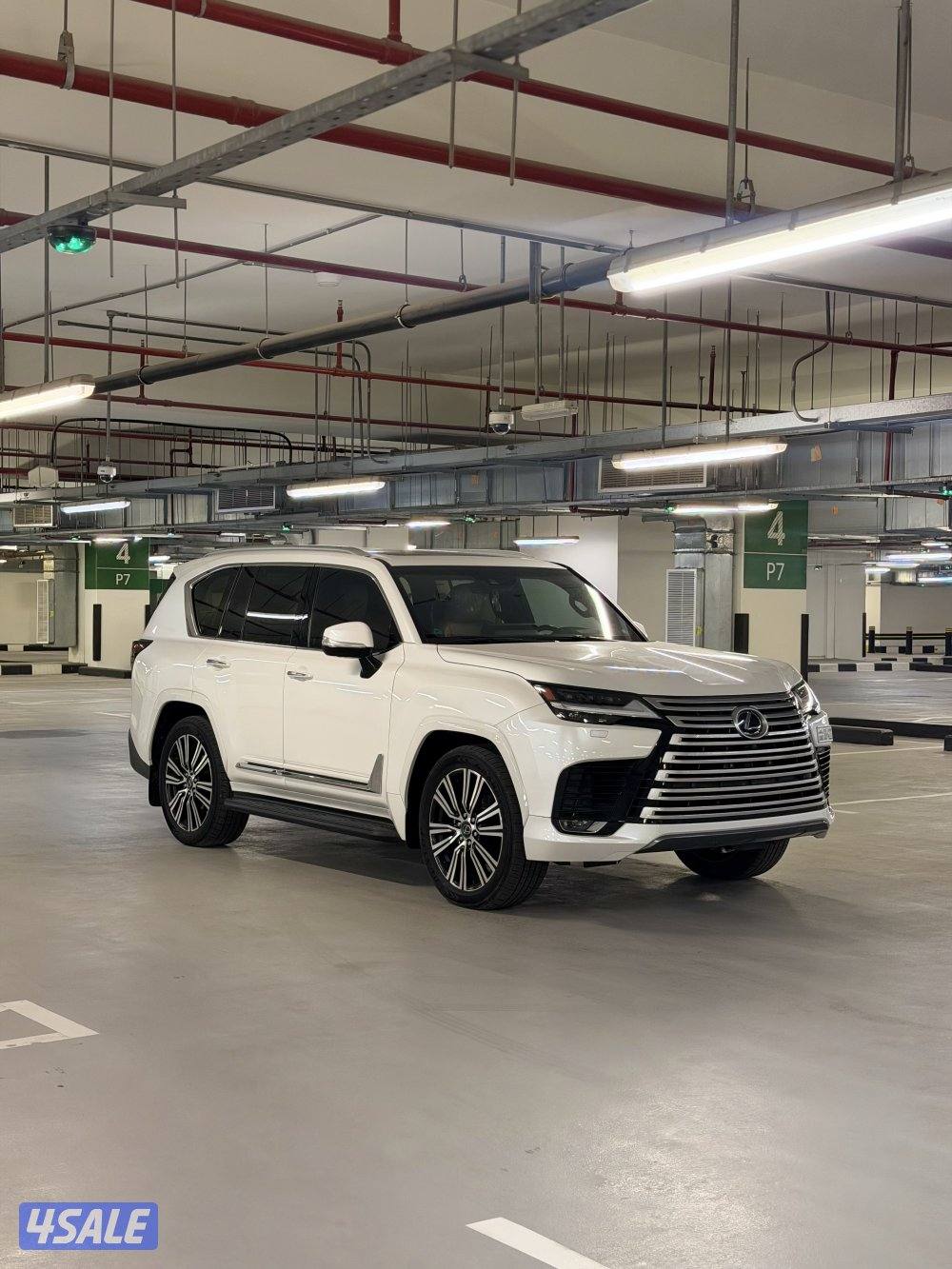 للبيع لكزس lx600 صبغ وكالة 2024 درجة اولى2