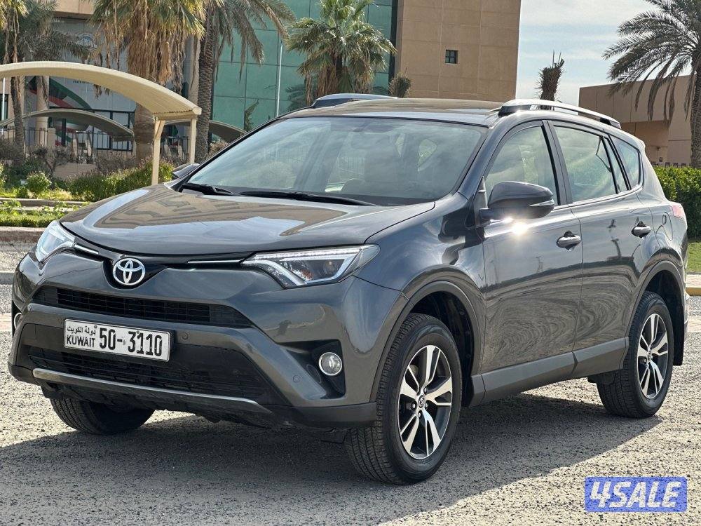 للبيع تويوتا راف فور ماشي ٨٩ الف كيلو1