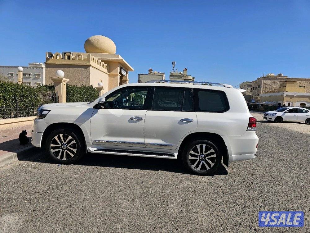 Toyota land Cruiser GXR Grand touring 20193