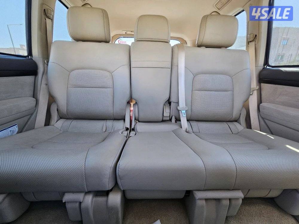 Toyota land Cruiser GXR Grand touring 201910