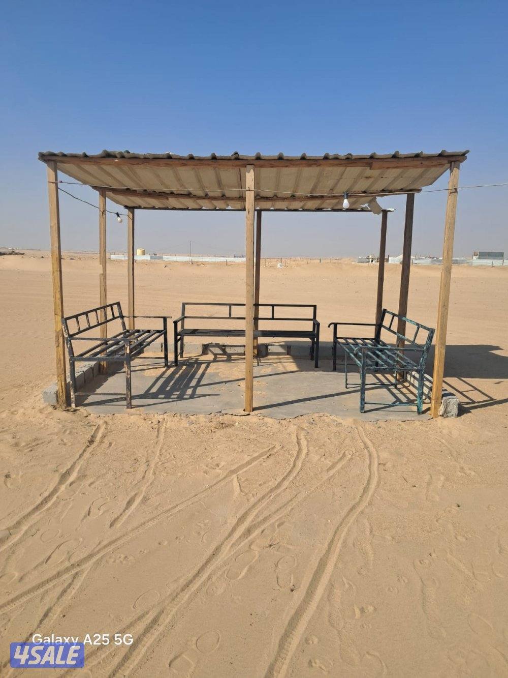 للبيع جاخور للحلال ومخيم8