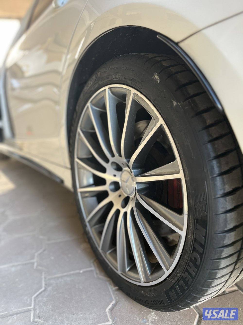 للبيع مرسيدس AMG S6315