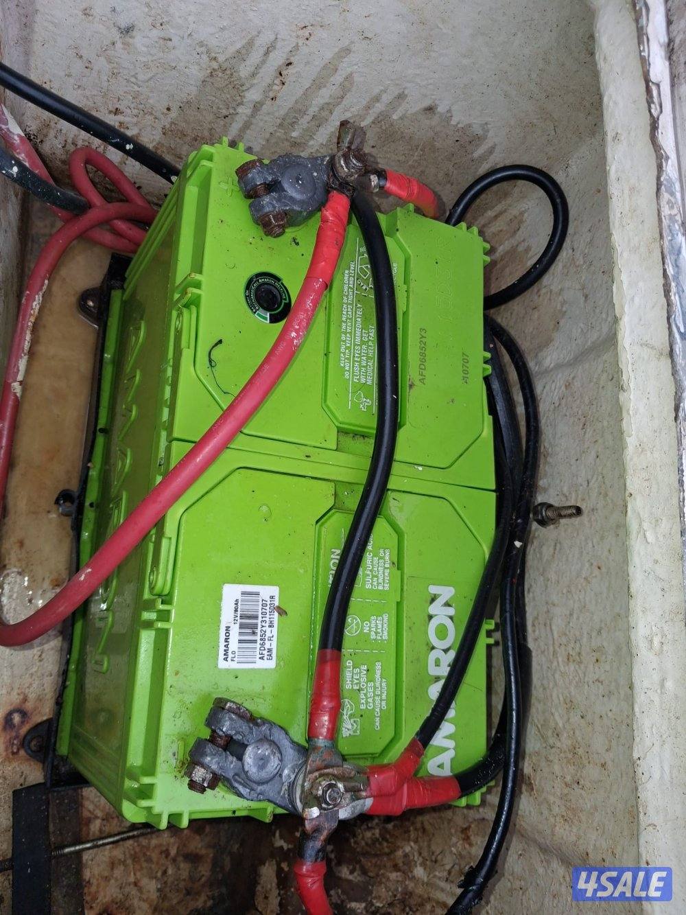 للبيع طراد رنر 26 قدم7