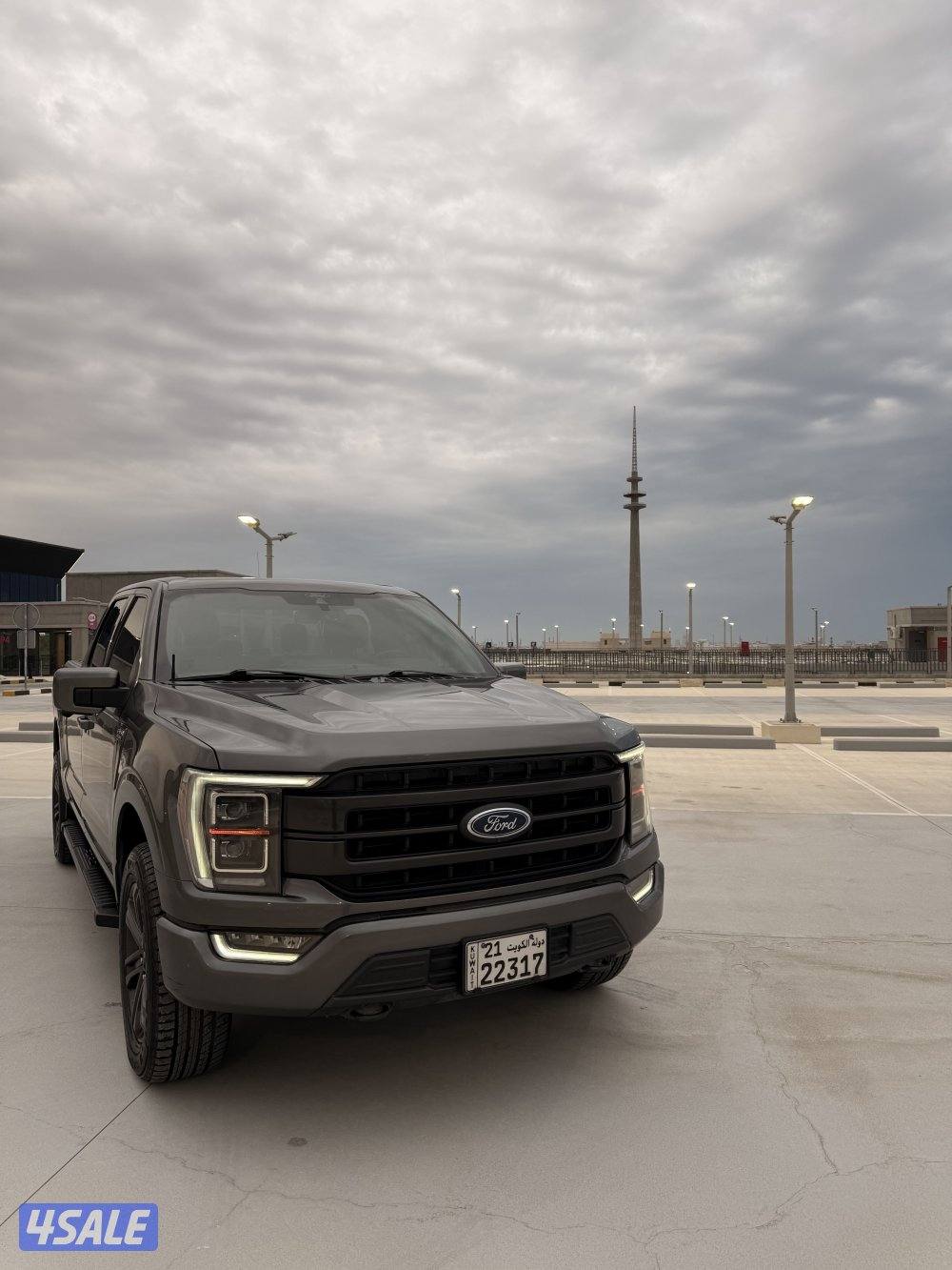 FORD F15O LARIAT V8 2021 للبيع0