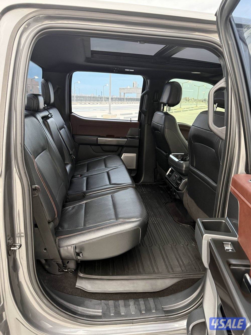 FORD F15O LARIAT V8 2021 للبيع8