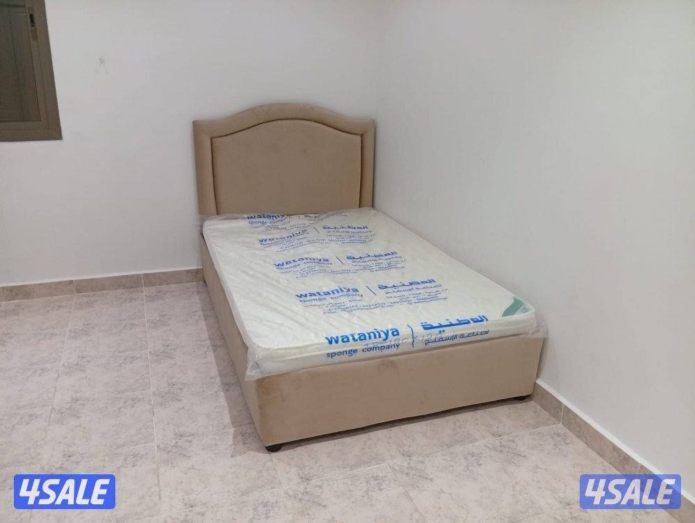 سرير طبيه مع الفرش وتوصل مجاني0