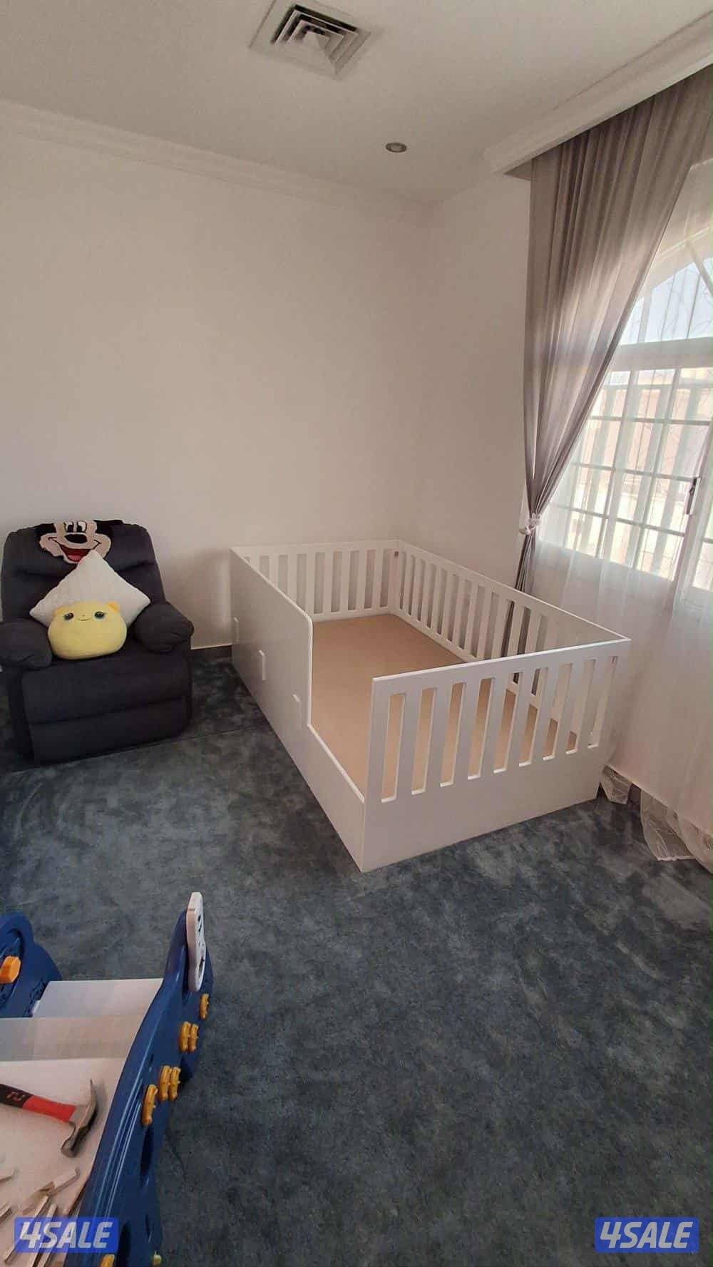 سرير أطفال مع الفرش وتوصل مجاني8