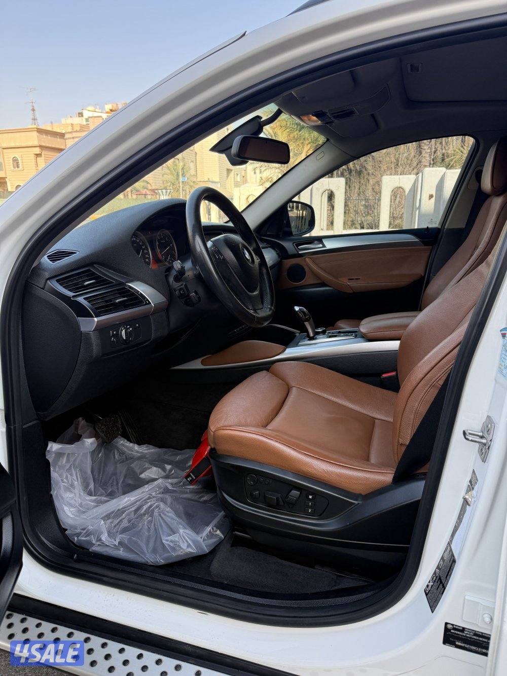 بي ام اكس6 موديل 20125