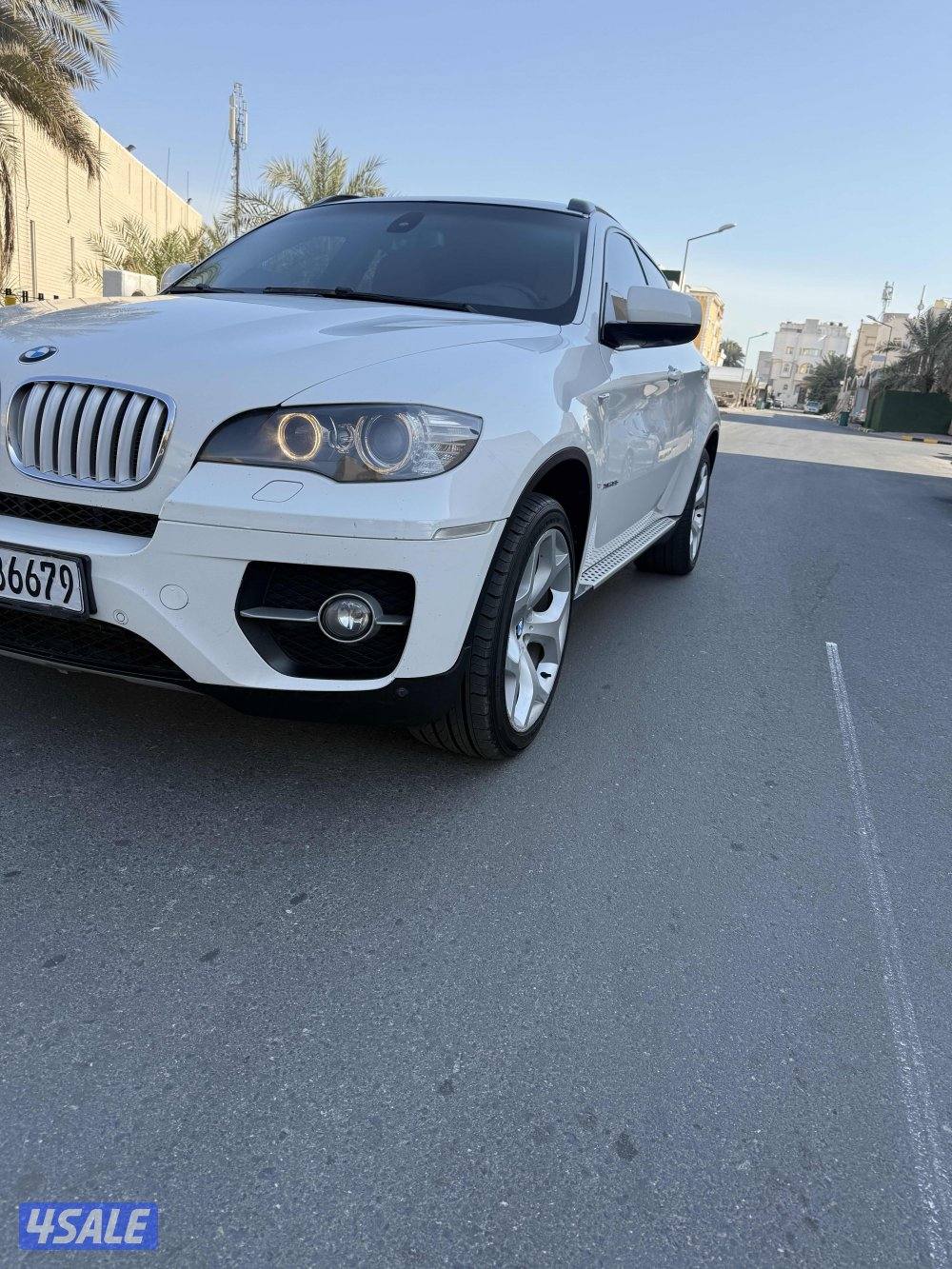 بي ام اكس6 موديل 20126