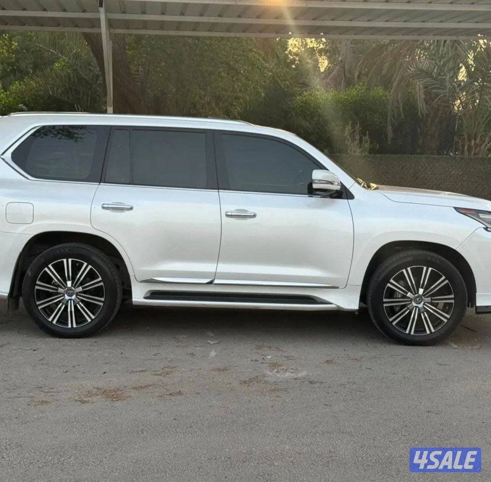 للبيع لكزس سبورت صبغ الوكاله6