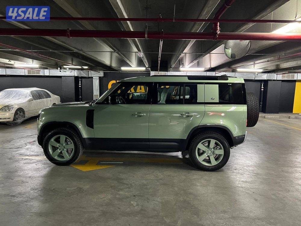 2023 ديفندر 75th edition4