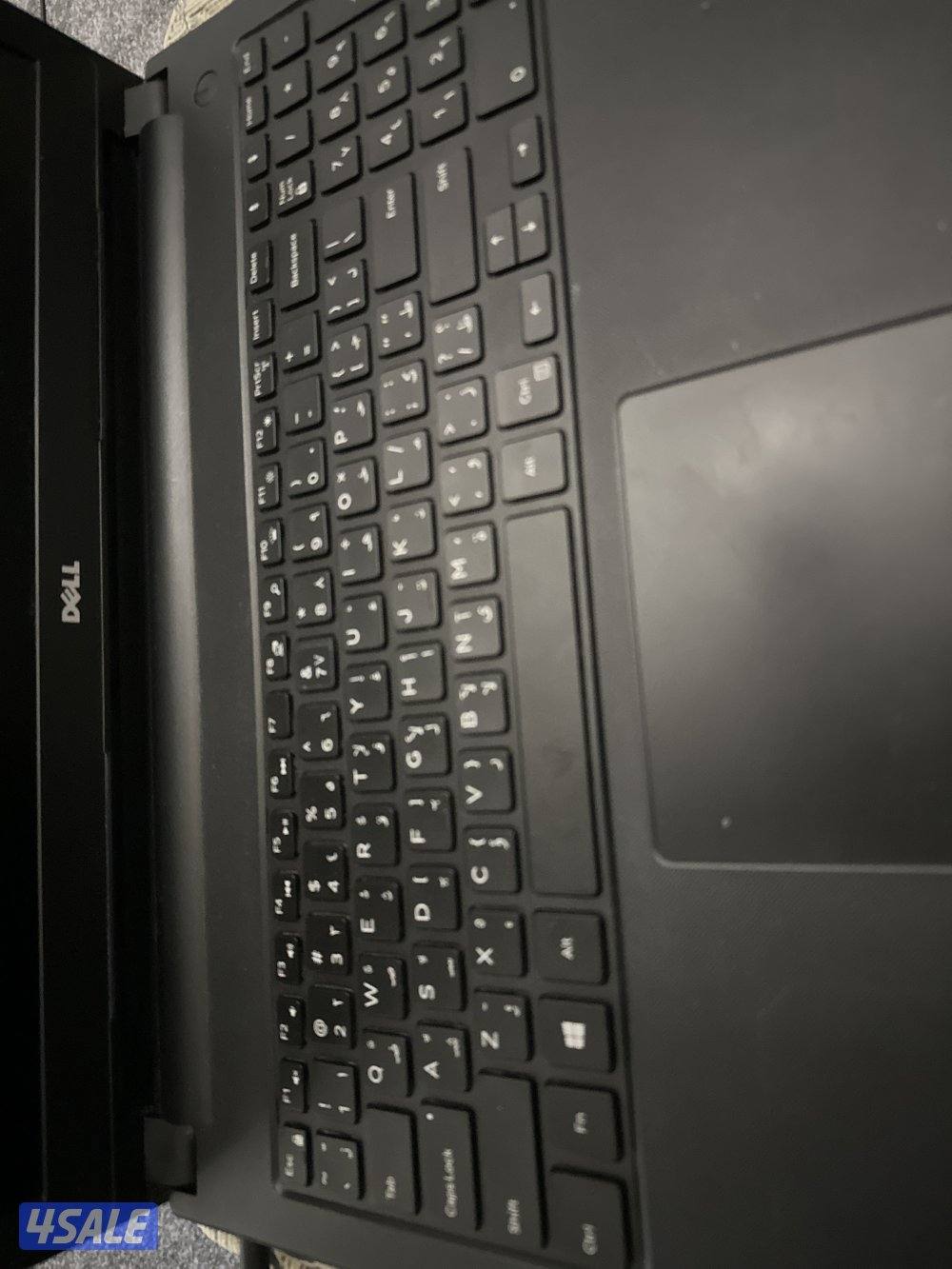 لابتوب dell ممتاز ونظيف جدًا1