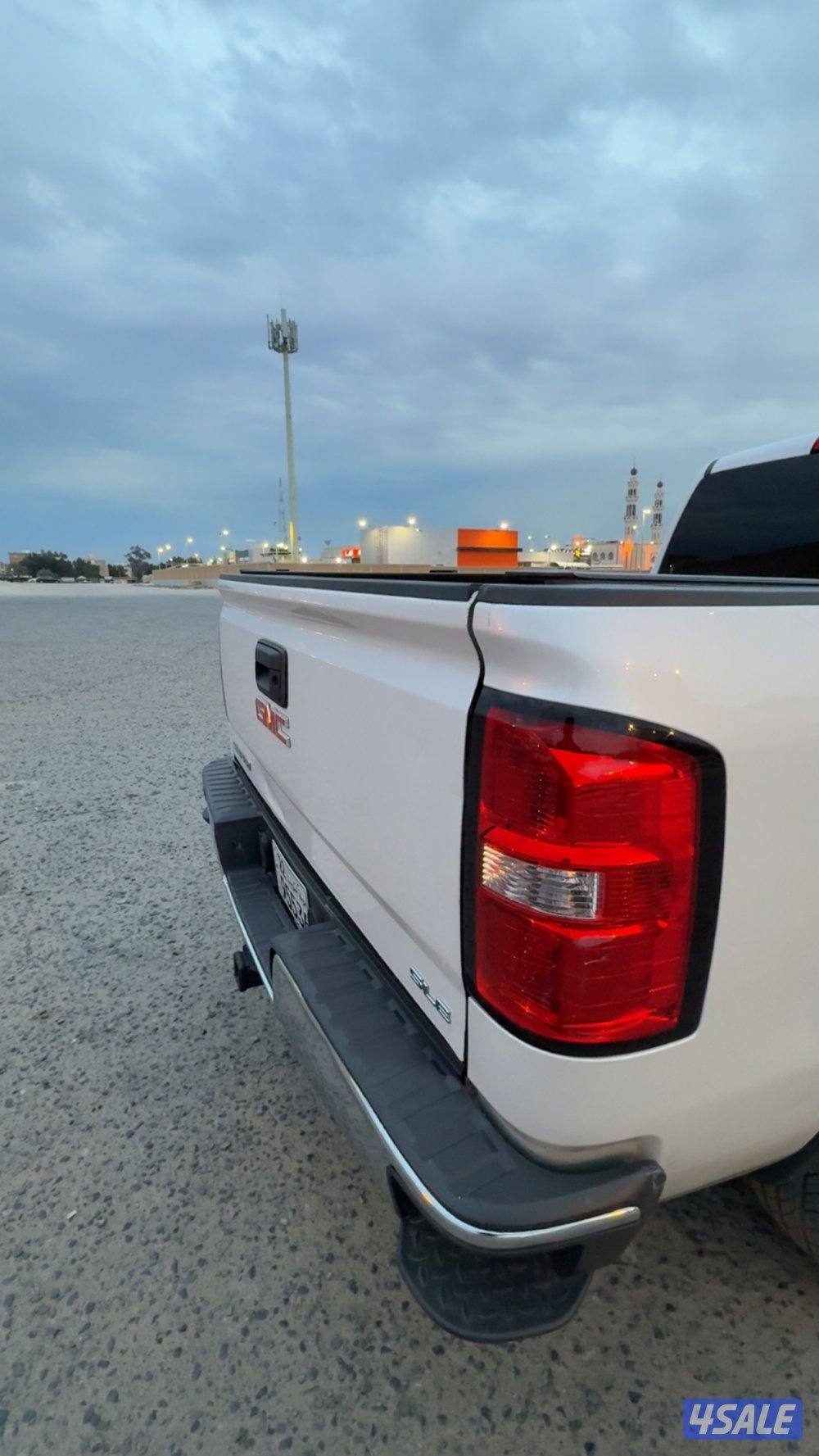 للبيع وانيت سيرا4