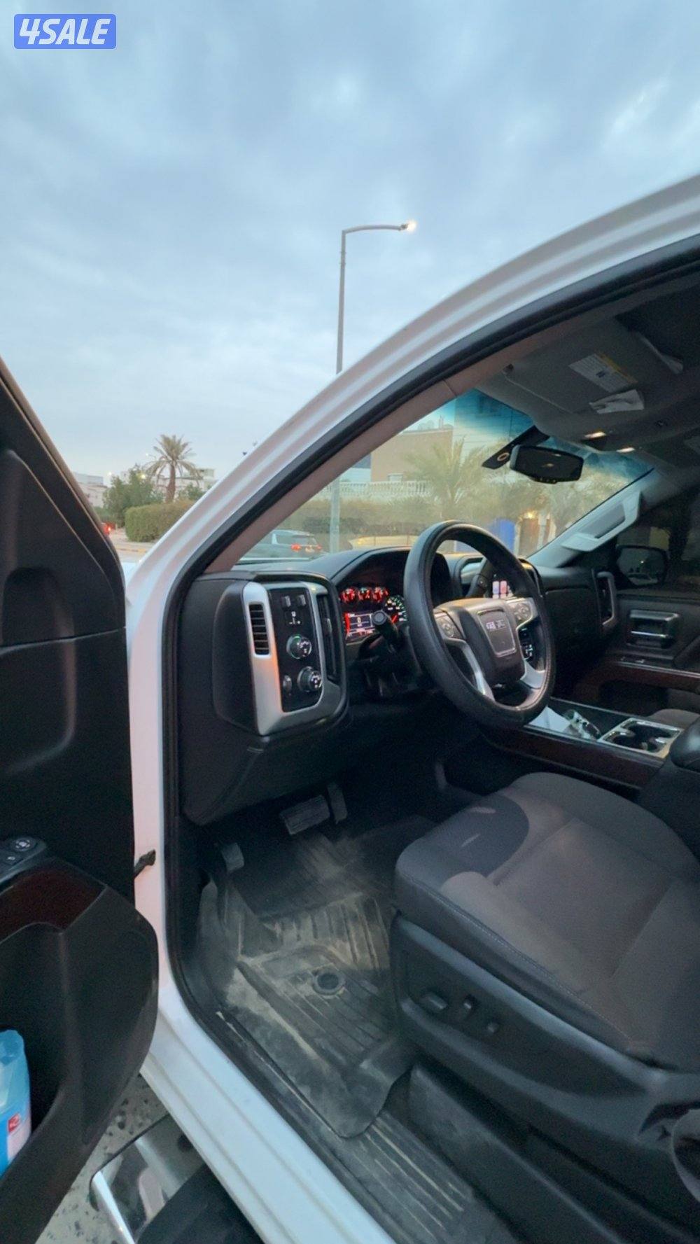 للبيع وانيت سيرا8