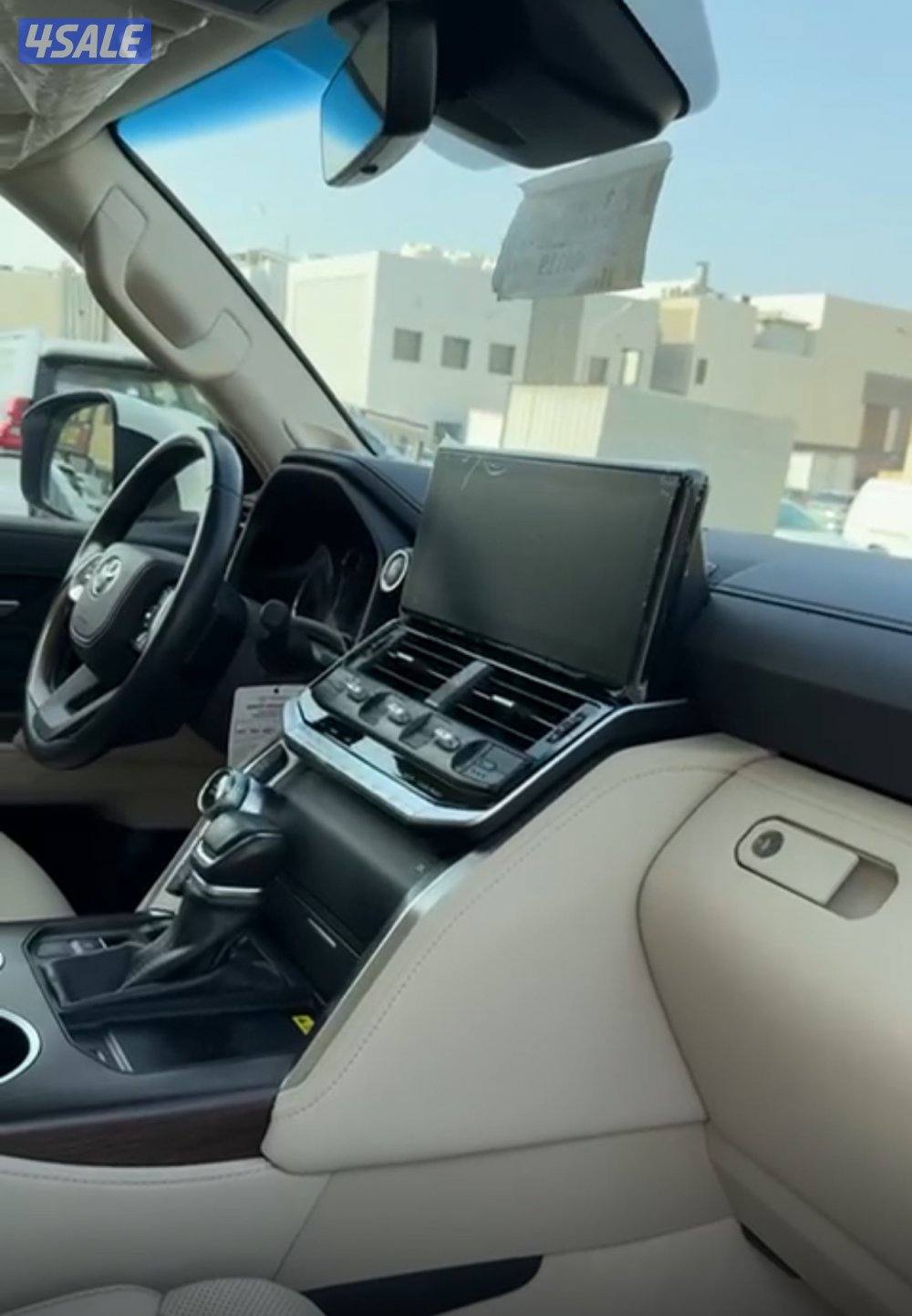 للبيع لاندكروز GXR تون تيربو3