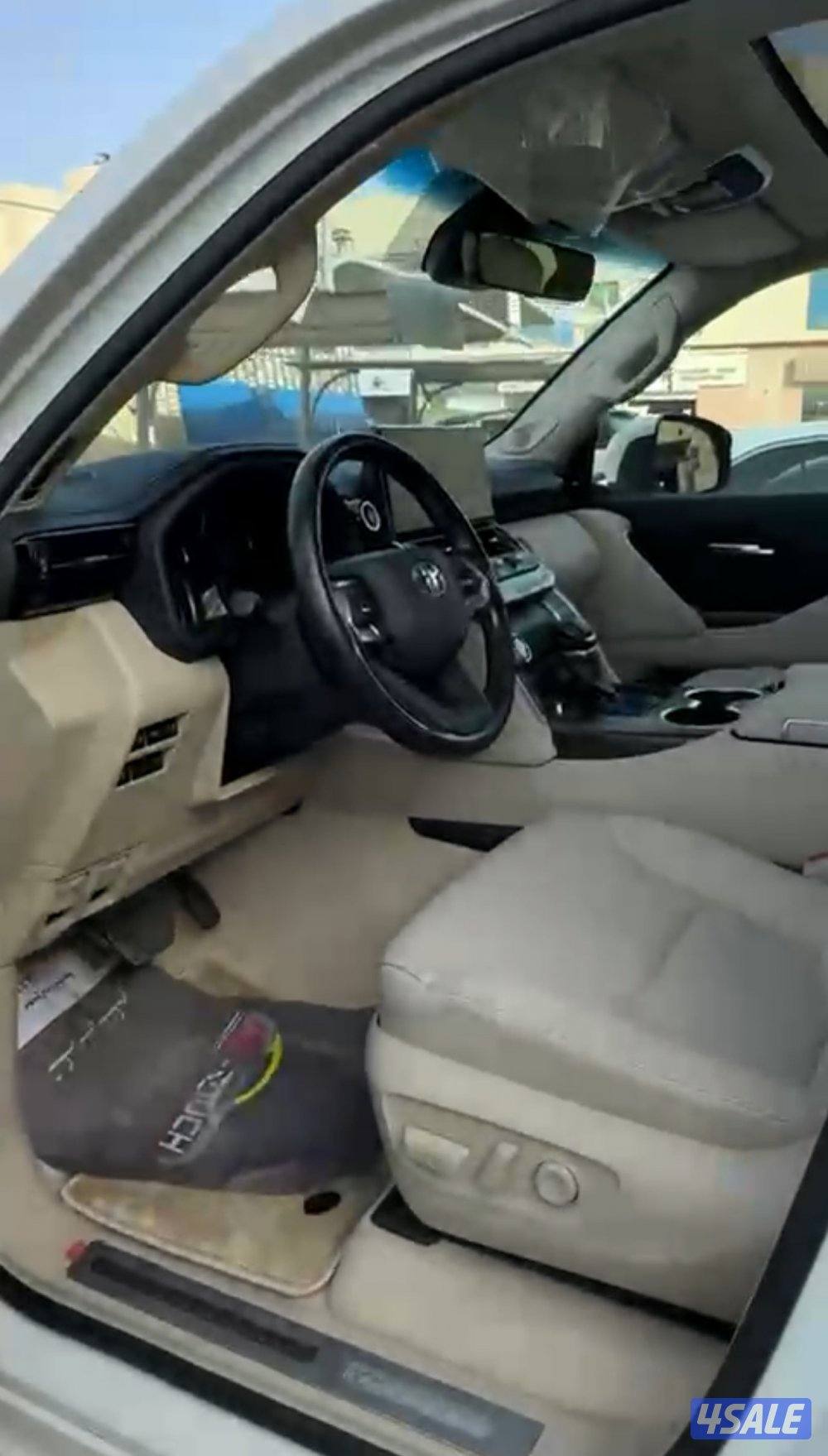 للبيع لاندكروز GXR تون تيربو7