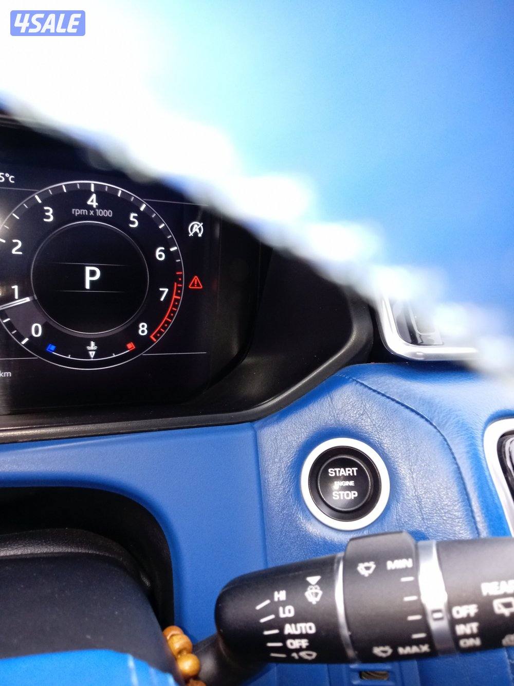 Range Rouver velar R Dinamic 6 Celinder وارد الغانم12