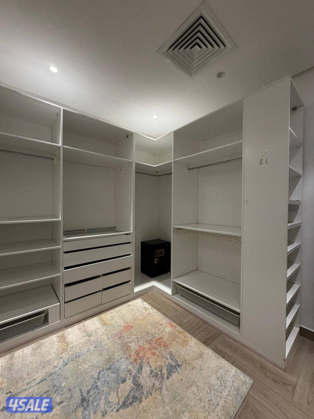 كبت ملابس للبيع6