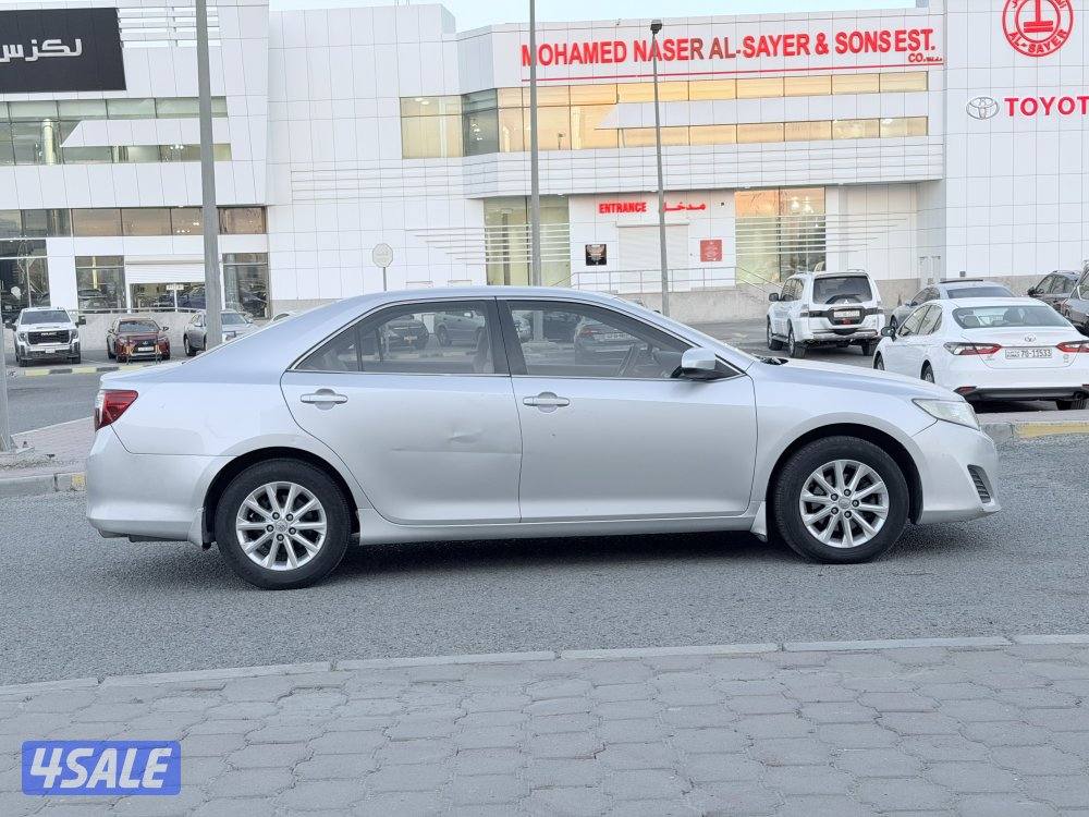 كامري 2014 وارد وكاله بحاله ممتازه4