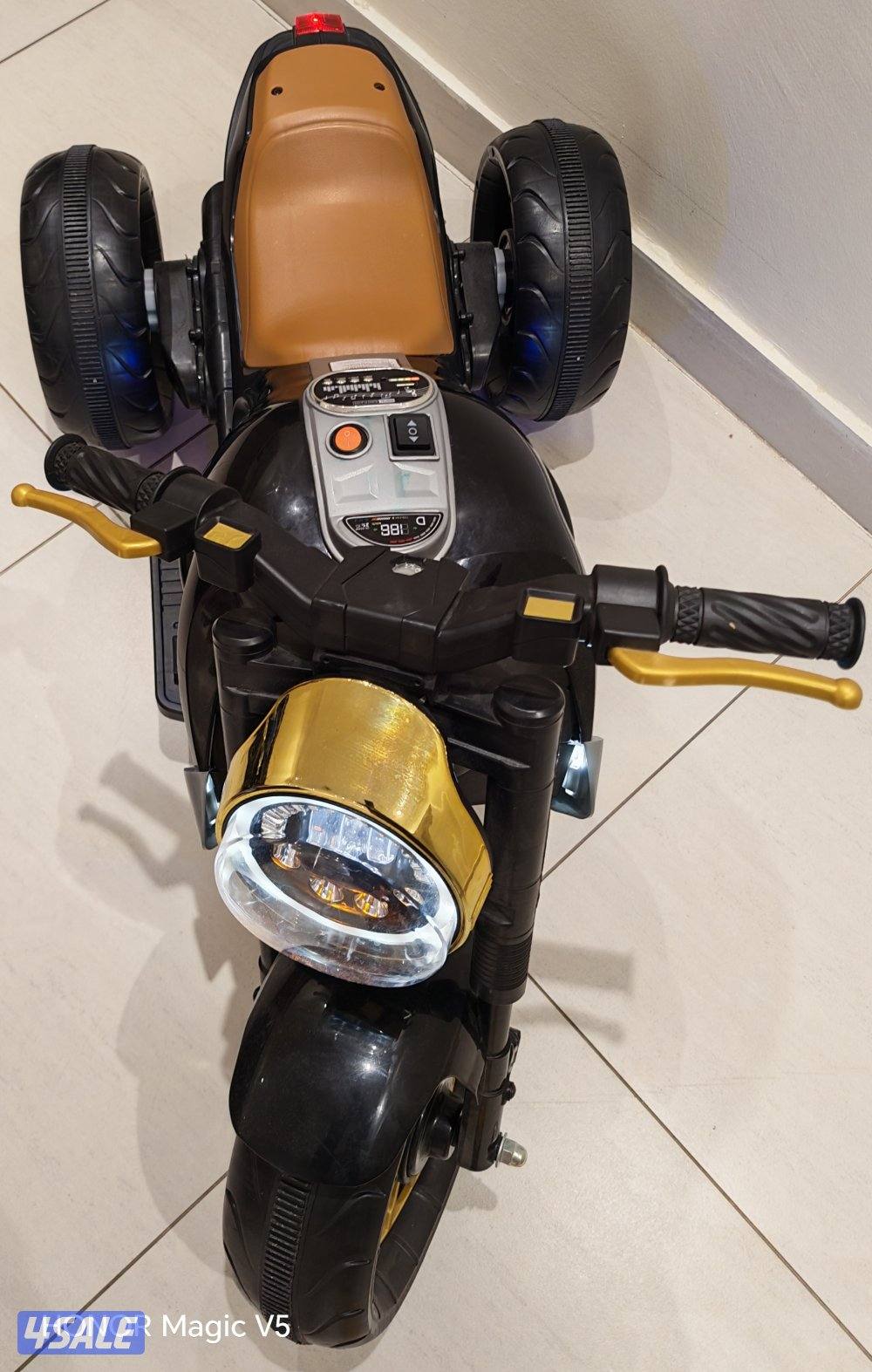 للبيع دراجات نارية للأطفال مستخدم السعر 40 دينار2