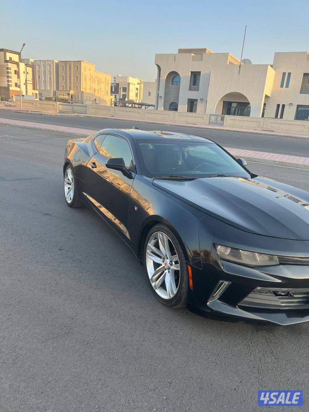 للتواصل واتس فقط1