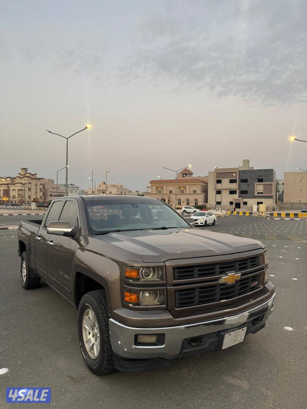 للبيع سلفرادو غماره ونص0