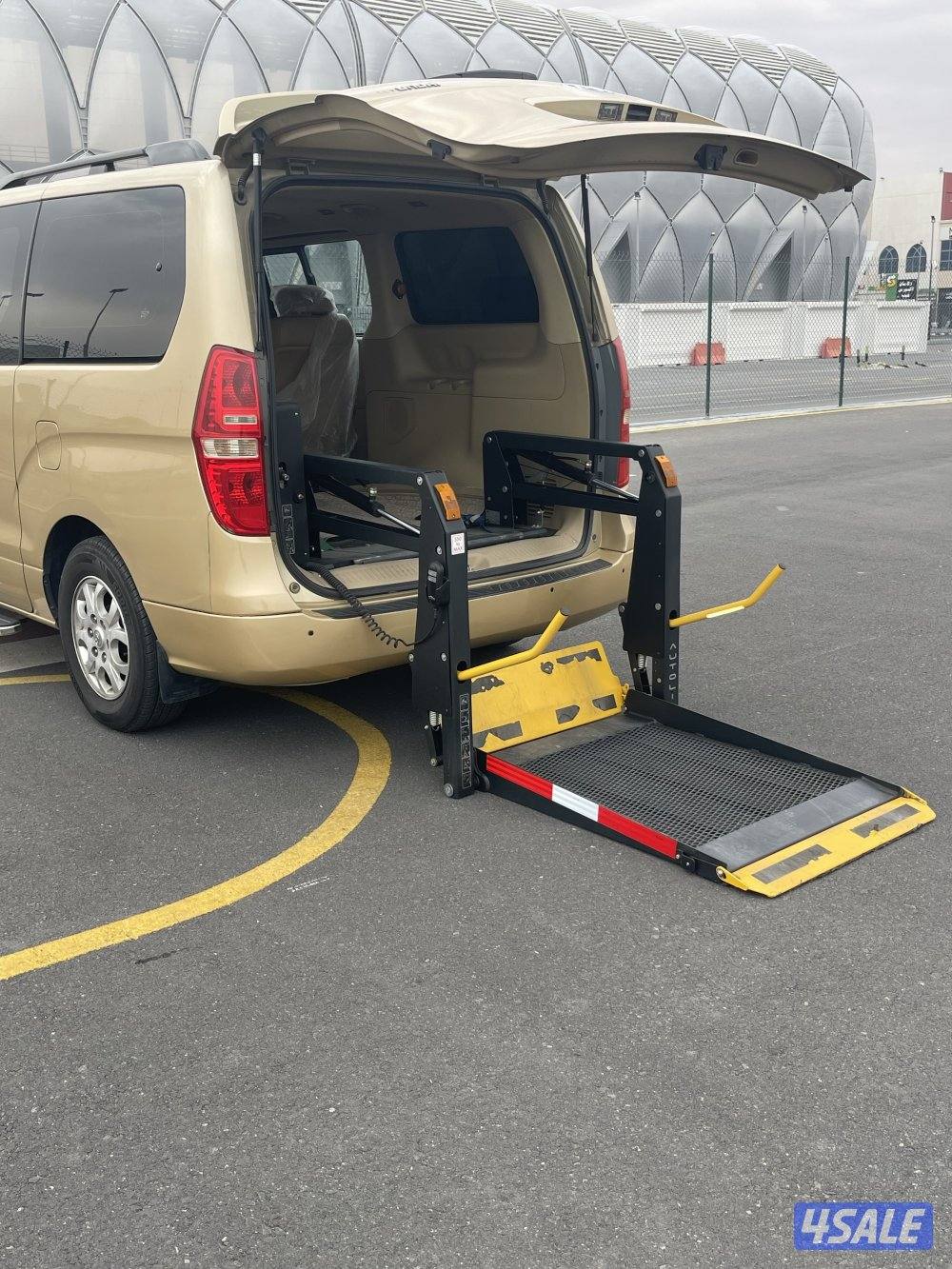 للبيع فان حتياجات خاصه وكبار السن0