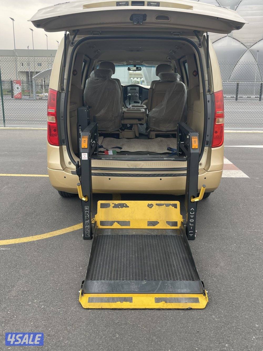 للبيع فان حتياجات خاصه وكبار السن1