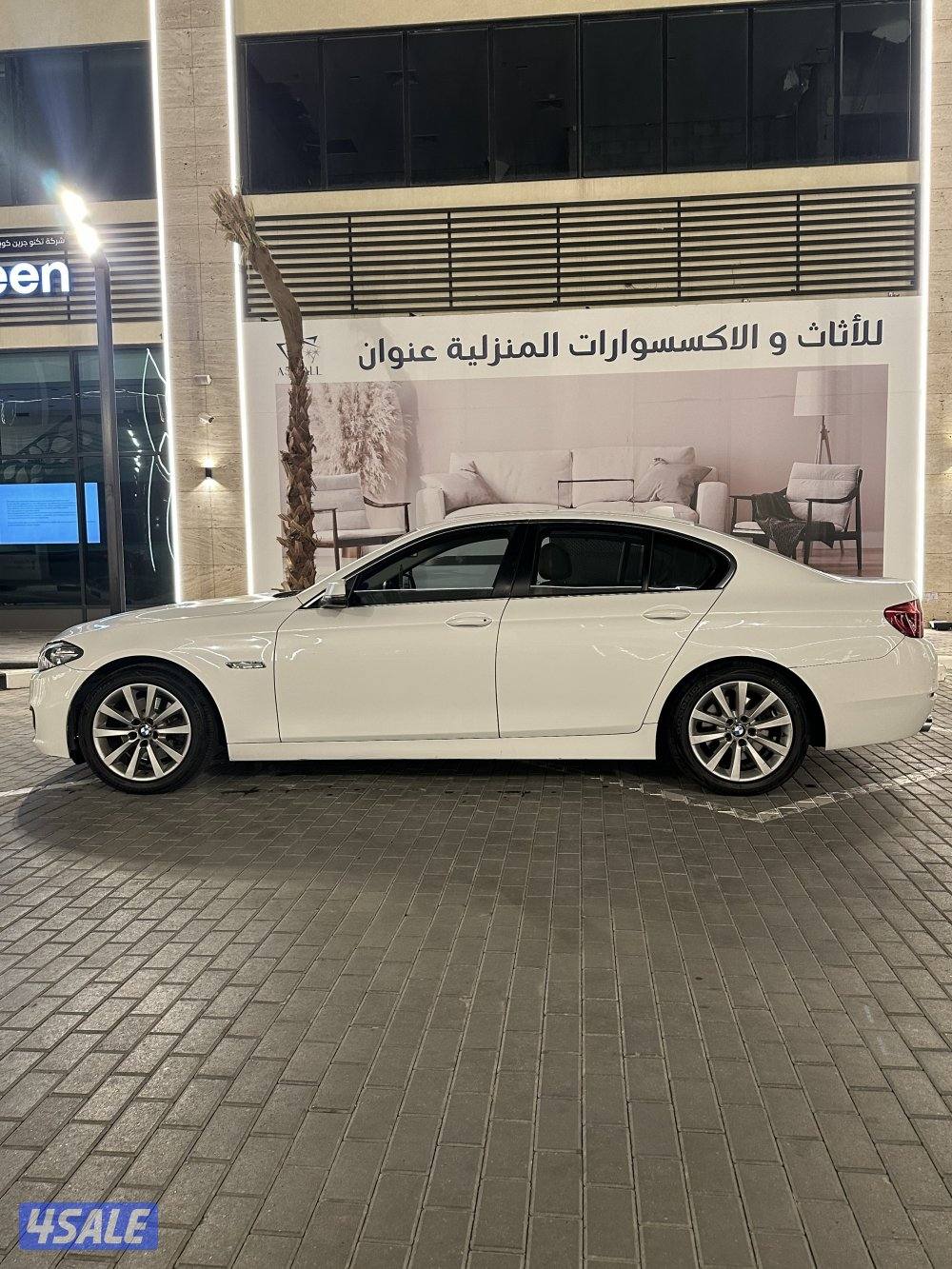 للبيع بي ام 528i11