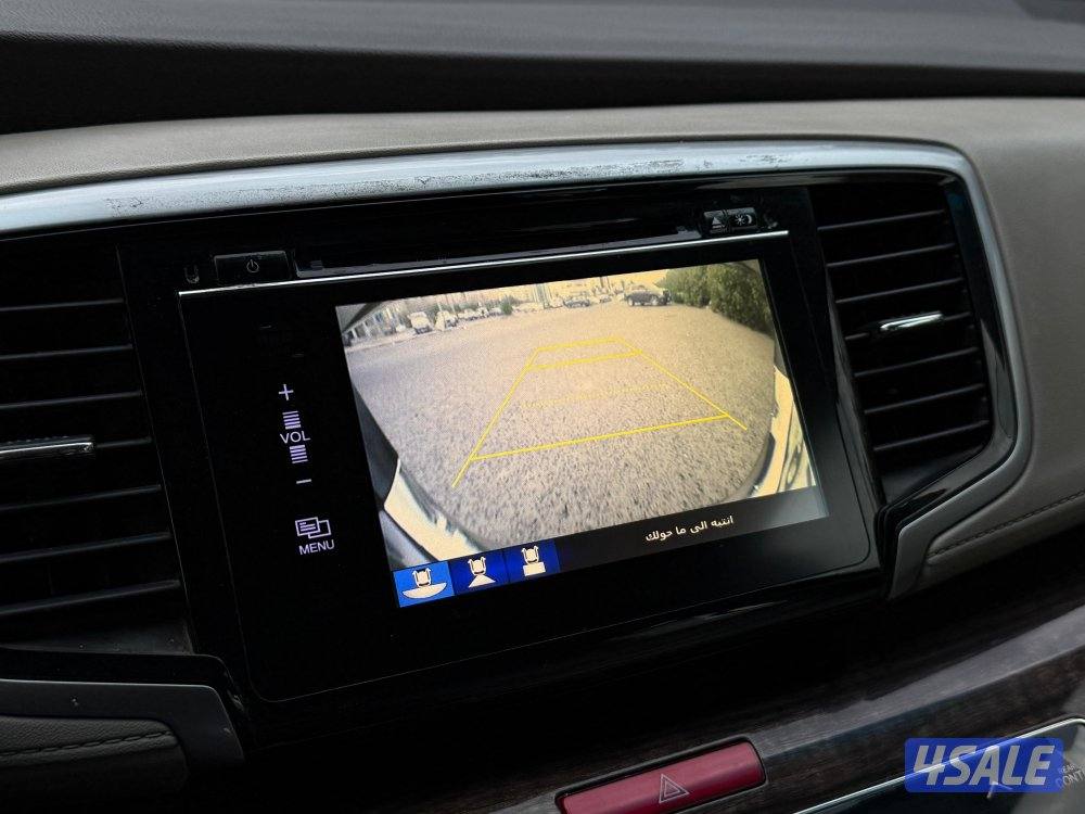 للبيع هوندا أوديسي عائليه موديل 2016 بحاله جيده13