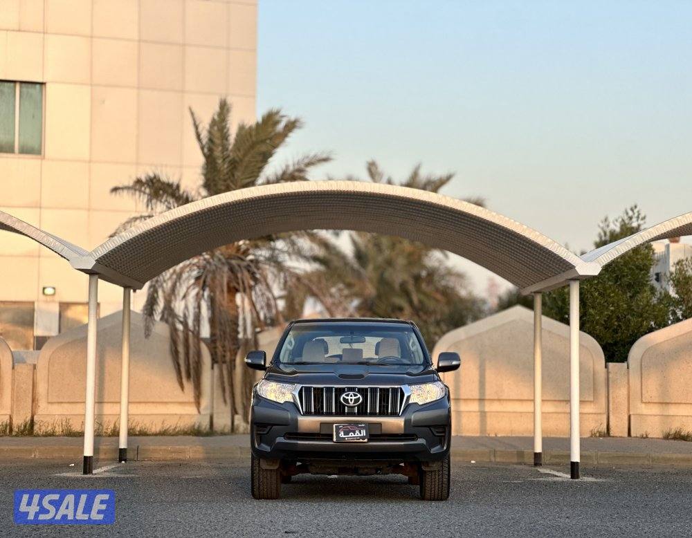 معرض القمه🚩2