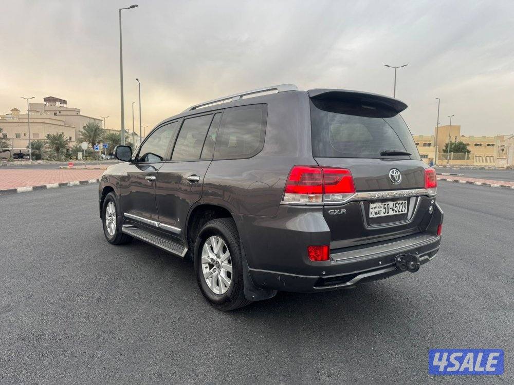 الاتصال للجادين فقط3