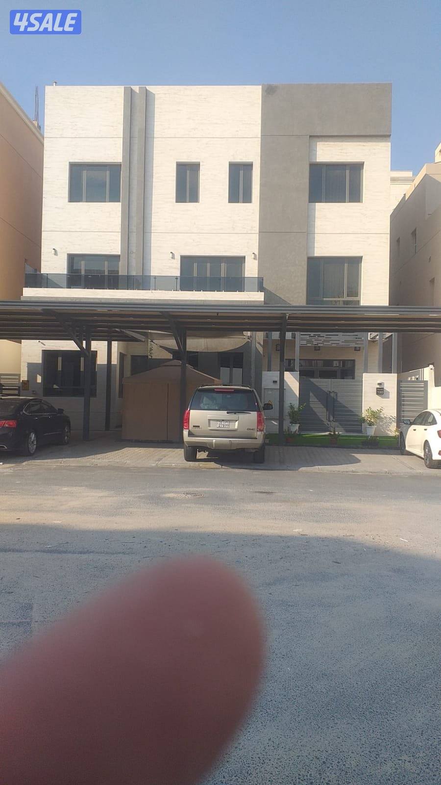 للايجار شقة بمنطقة غرب عبدالله المبارك0