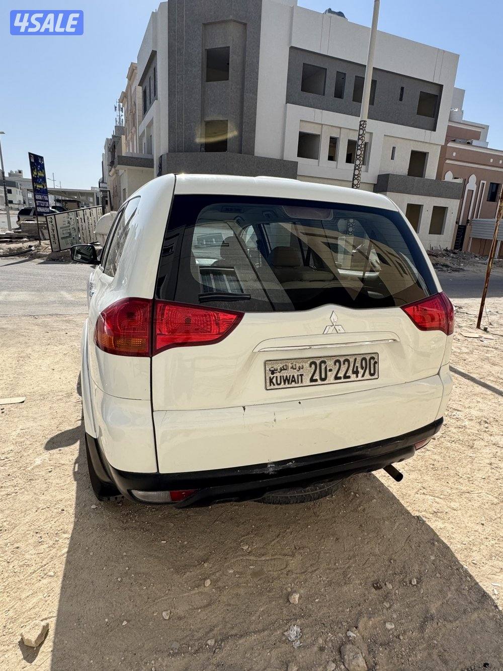 للبيع باجيرو سبورت 2012 مرفق الفحص1